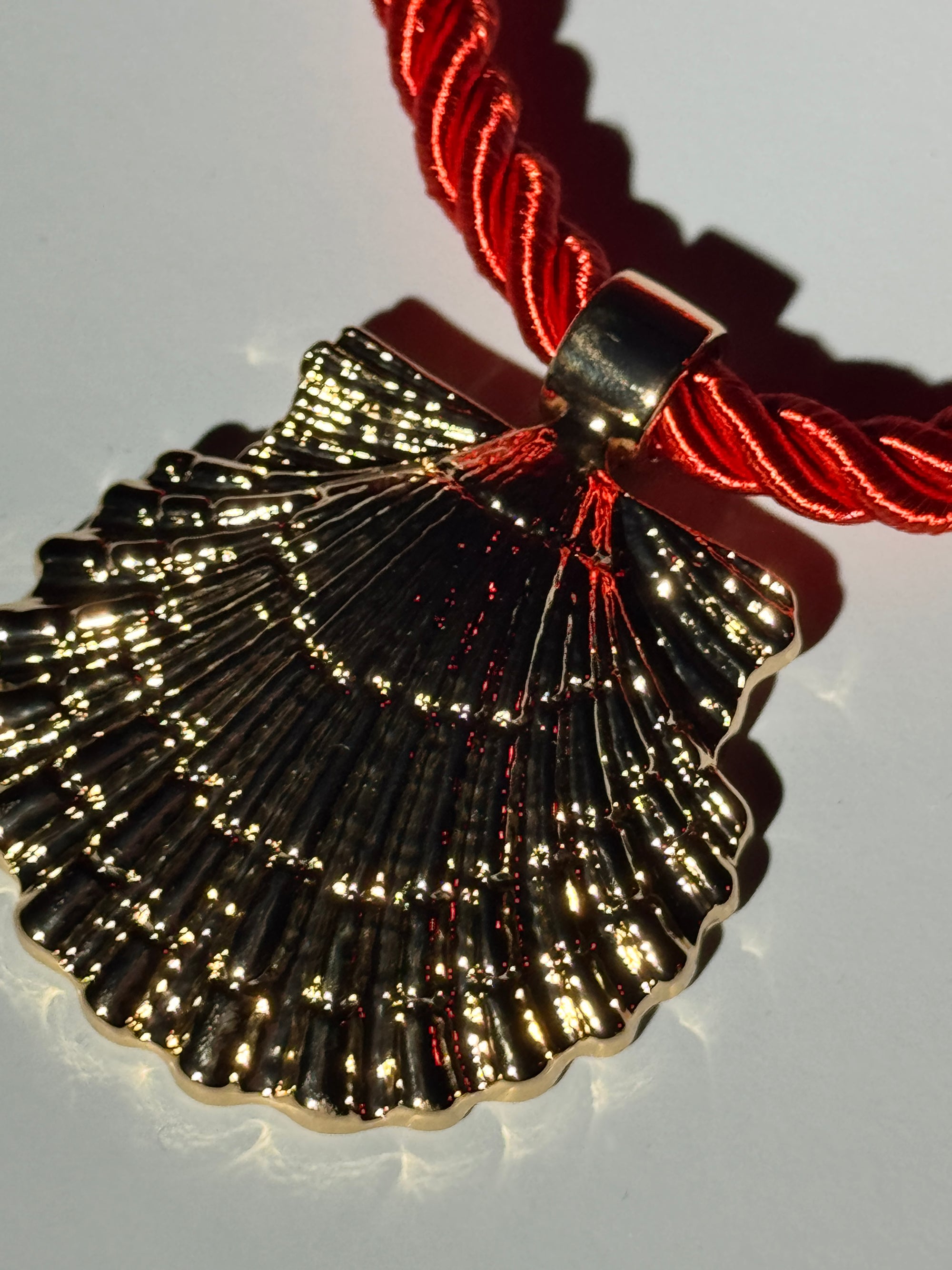 PORT OF CALL NECKLACE