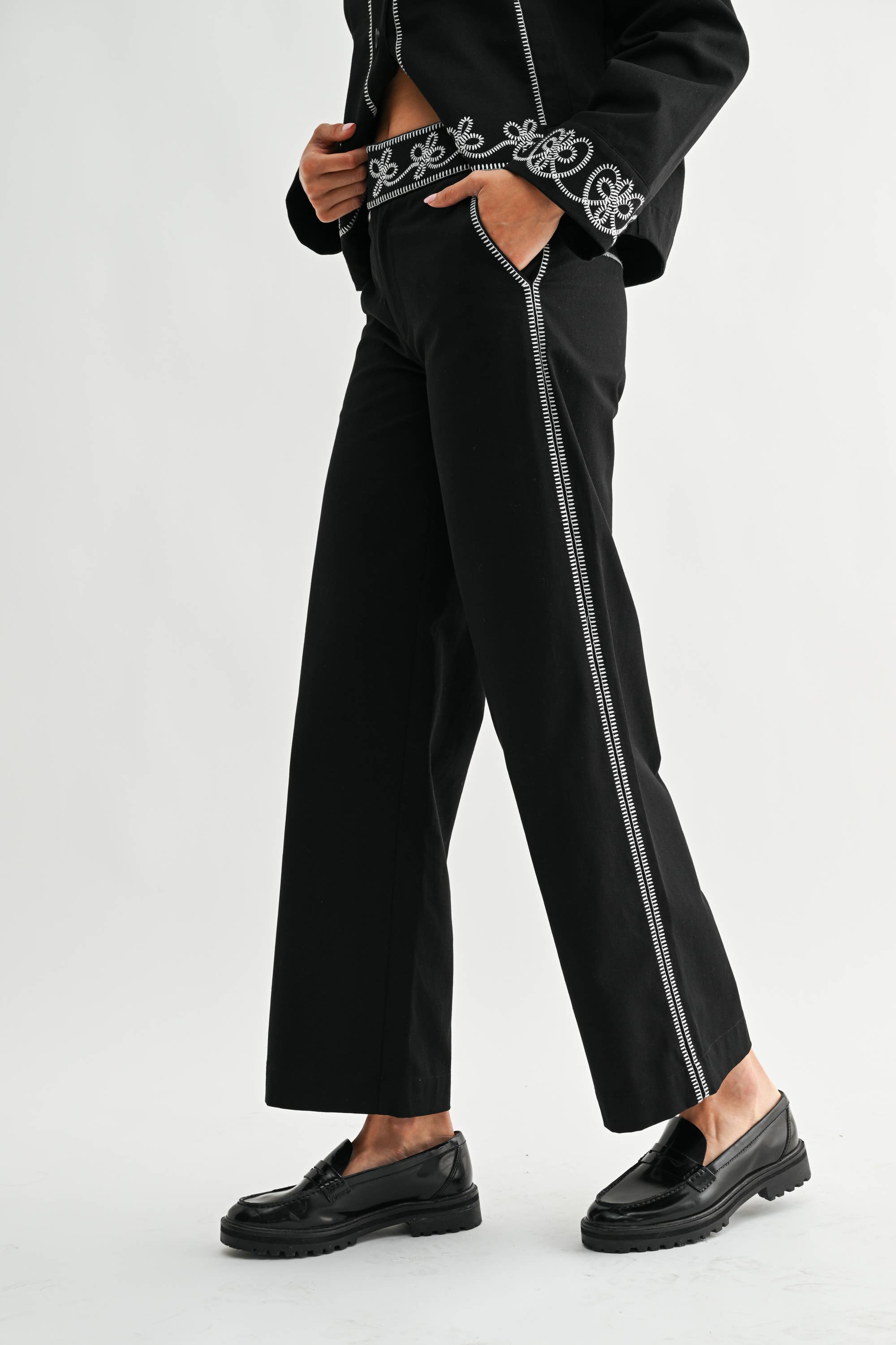 EMBROIDERED WAIST WIDE LEG PANTS