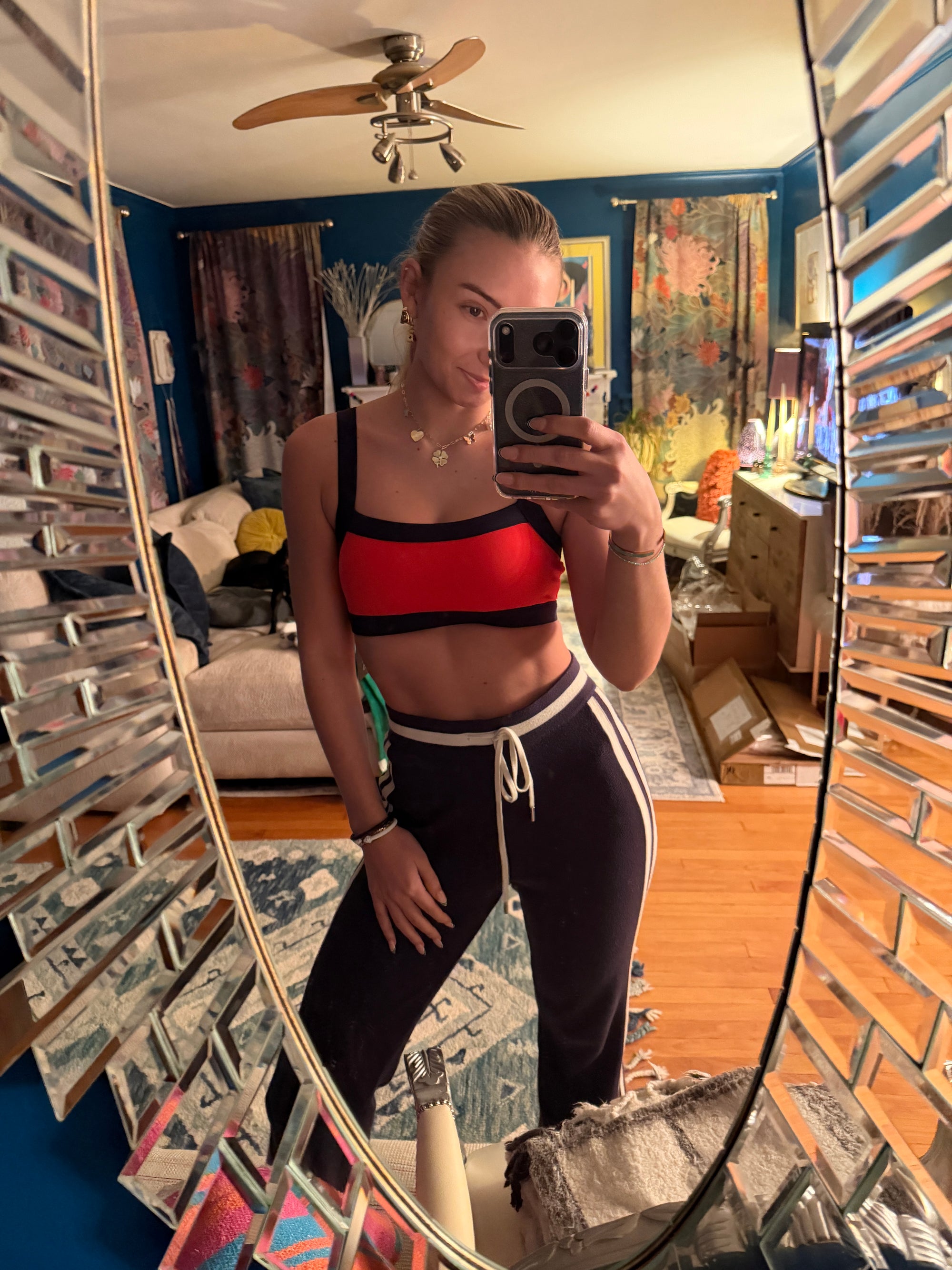 CONTRAST BLOCK sports bra