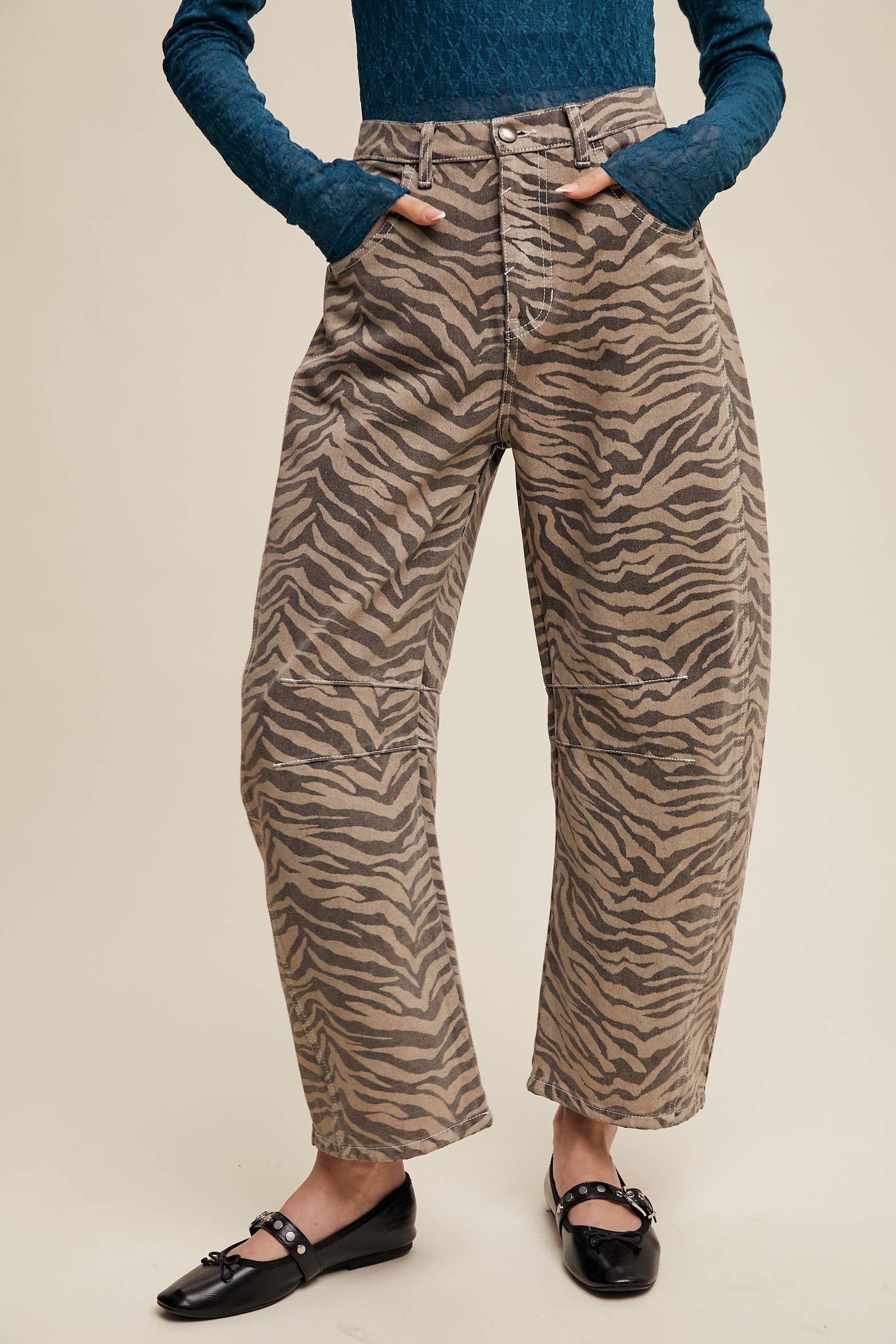 ZA ZA ZEBRA BARREL JEANS