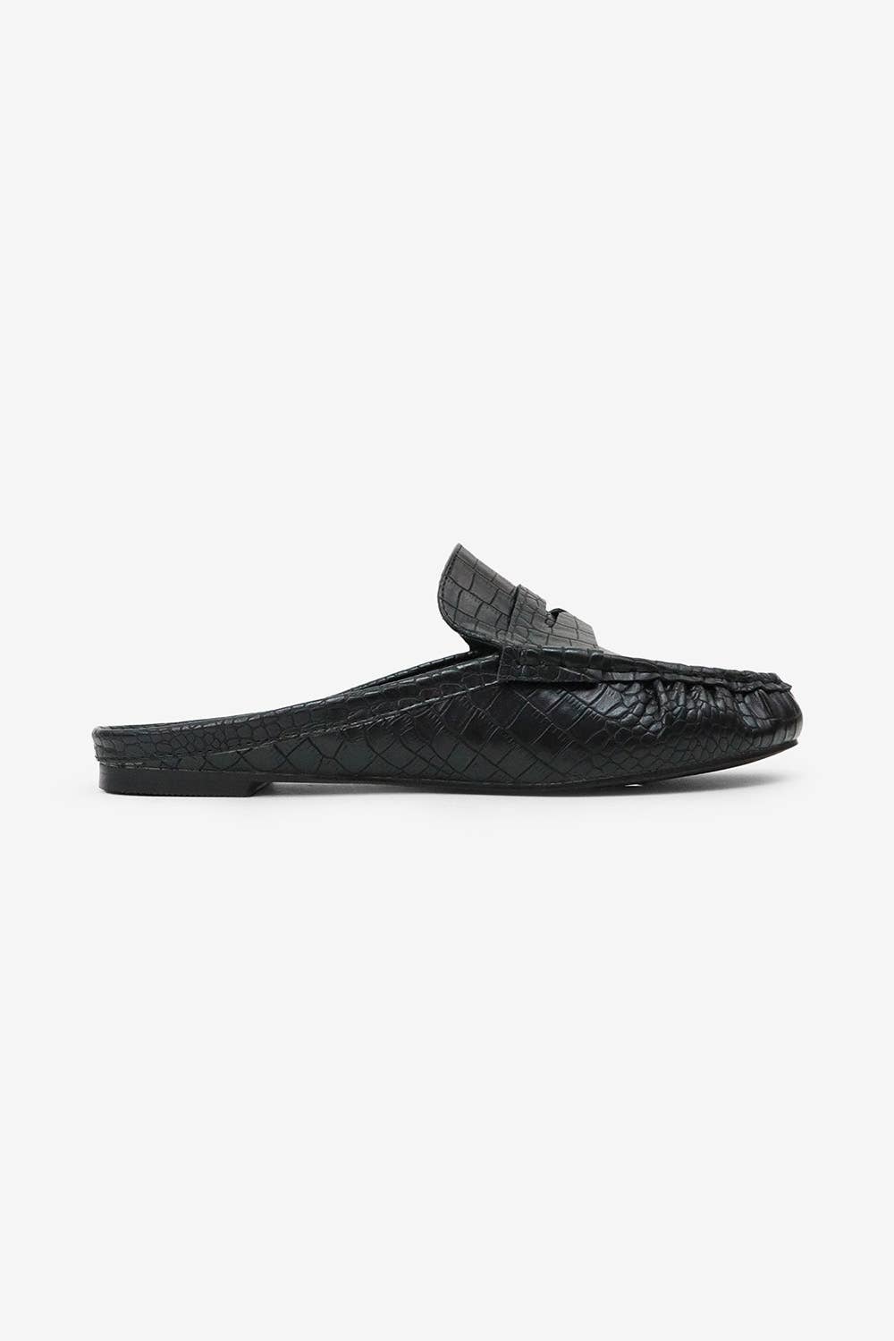 HOT ROW loafer mules