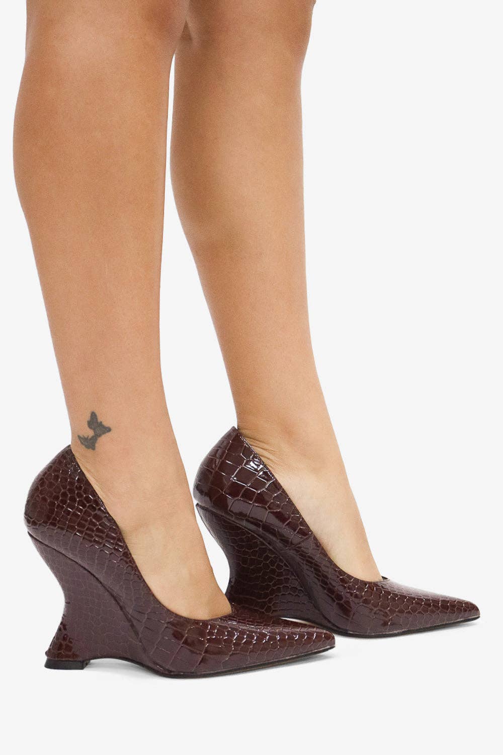 IN YOUR SOUL - sculpted croc pumps