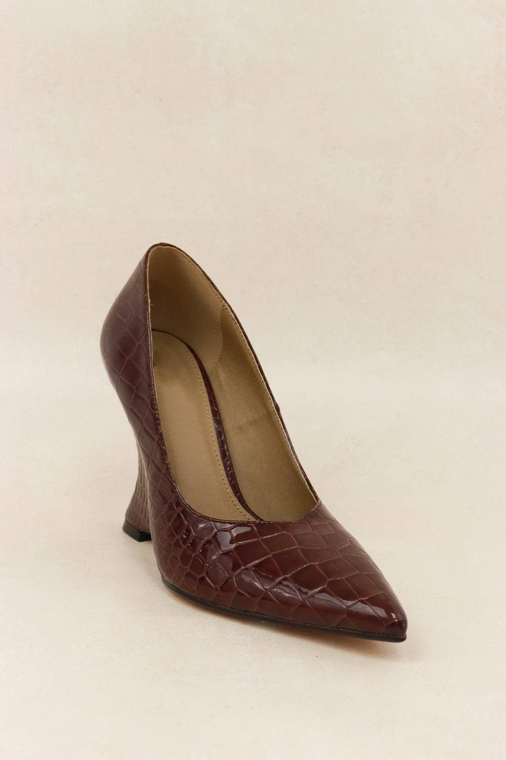 IN YOUR SOUL - sculpted croc pumps