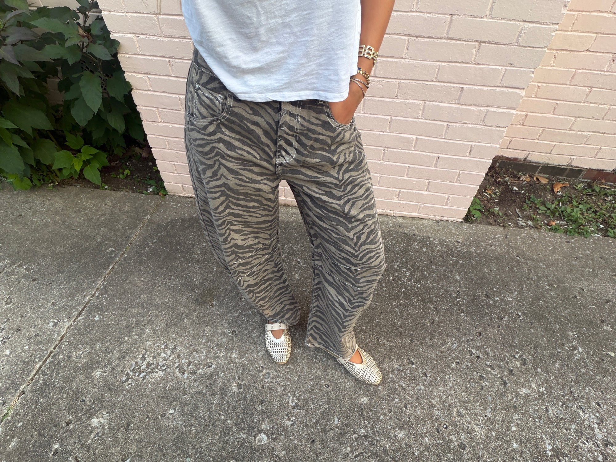 ZA ZA ZEBRA BARREL JEANS