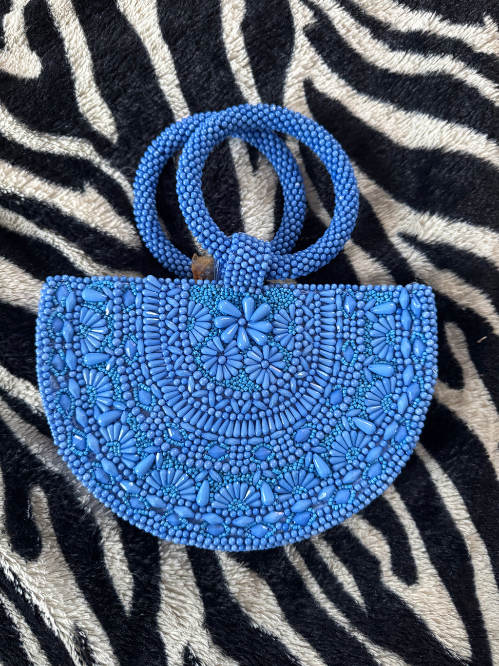 HIGH TIDE BEADED PURSE