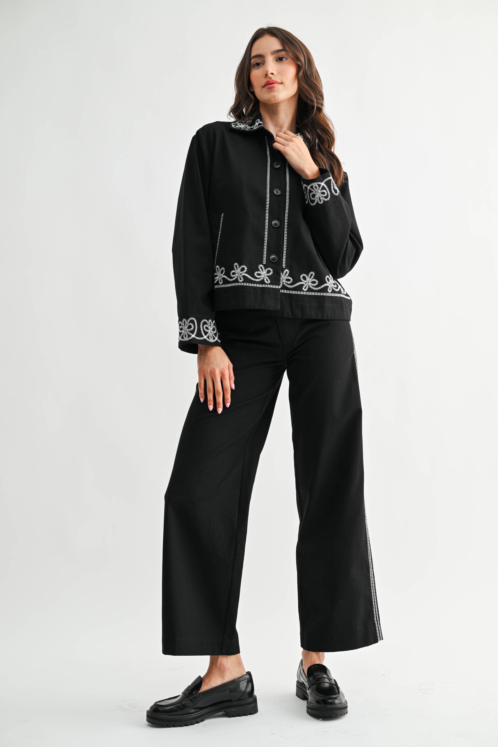 EMBROIDERED WAIST WIDE LEG PANTS