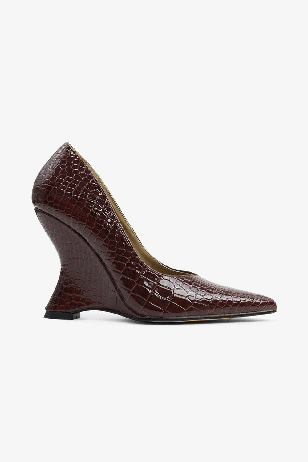 IN YOUR SOUL - sculpted croc pumps