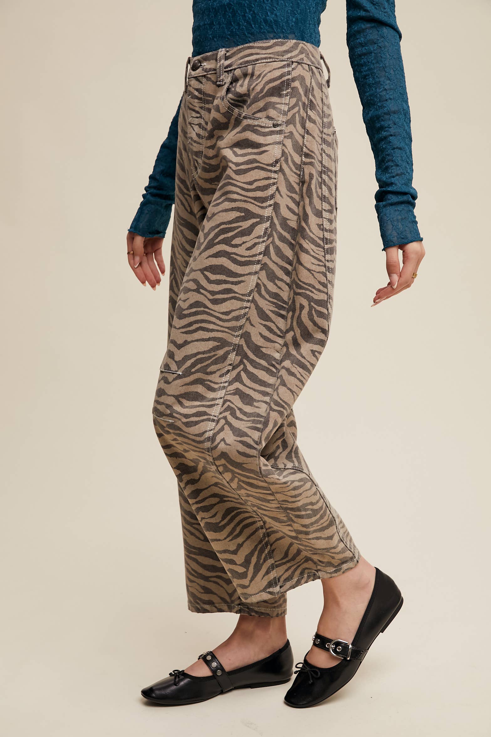 ZA ZA ZEBRA BARREL JEANS