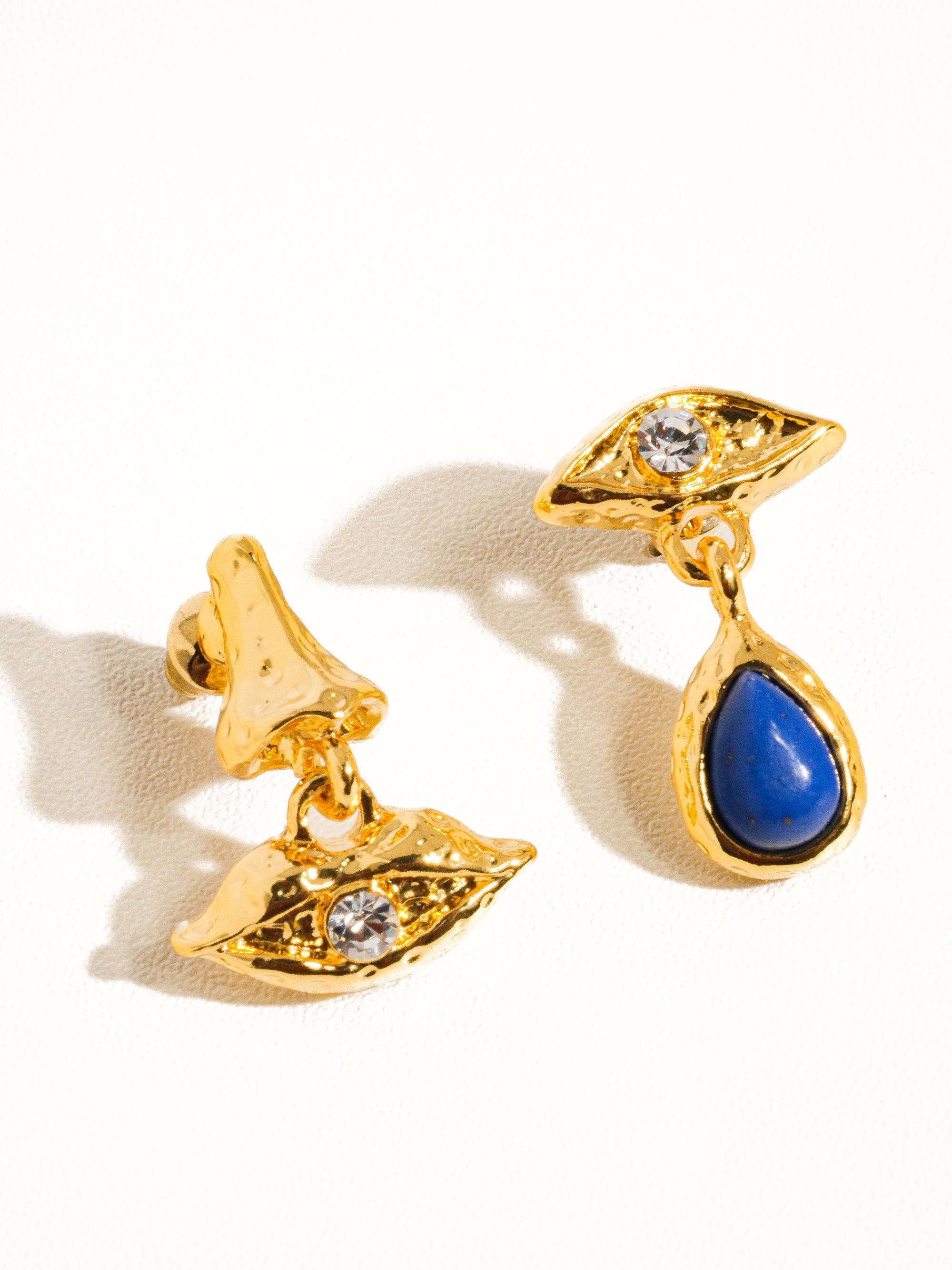 Eden Blue 18K Gold Mismatched Eye and Lip Earring: Blue