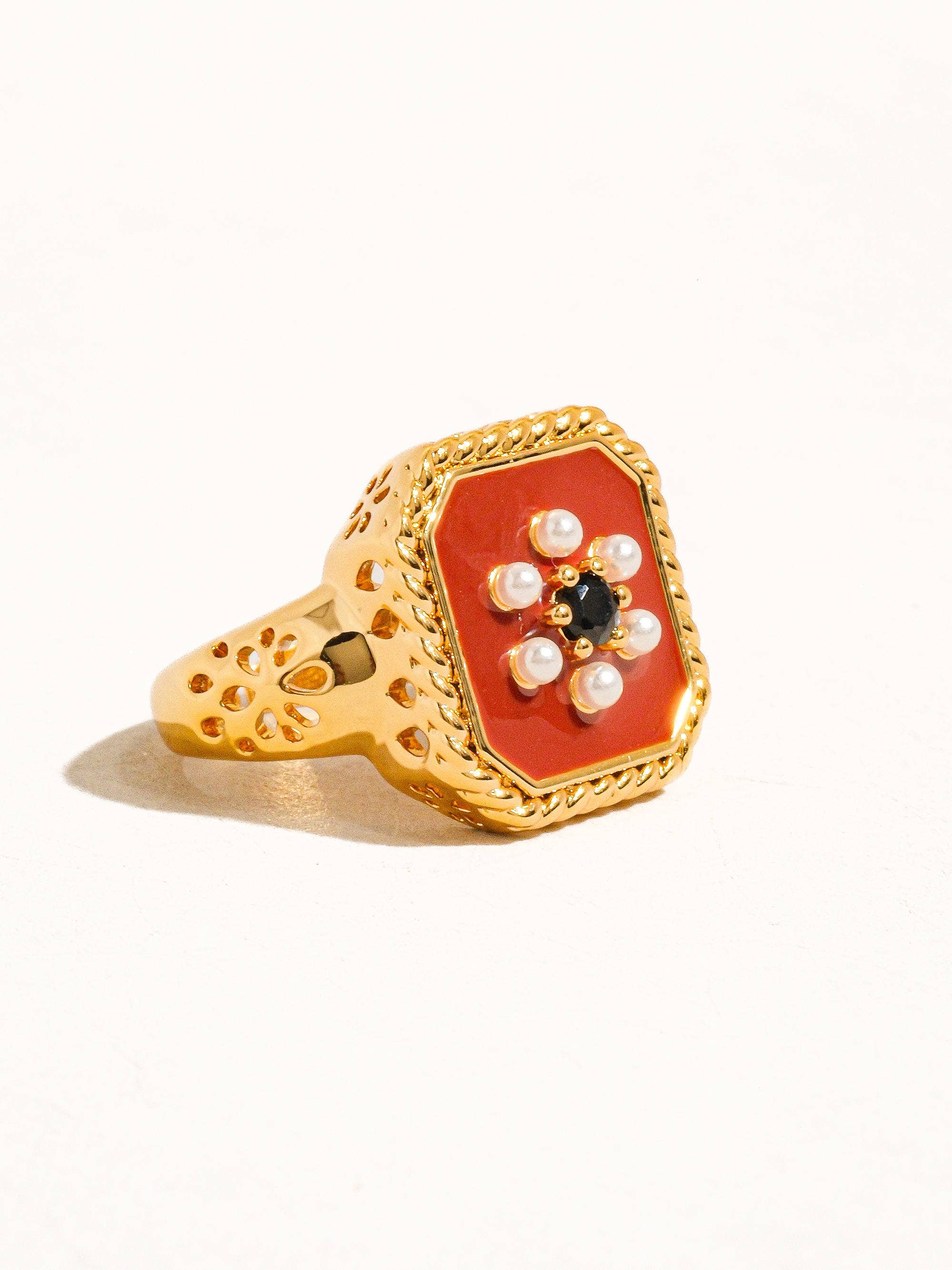 Rouge 18K Gold Red Enamel Vintage Adjustable Ring: Red